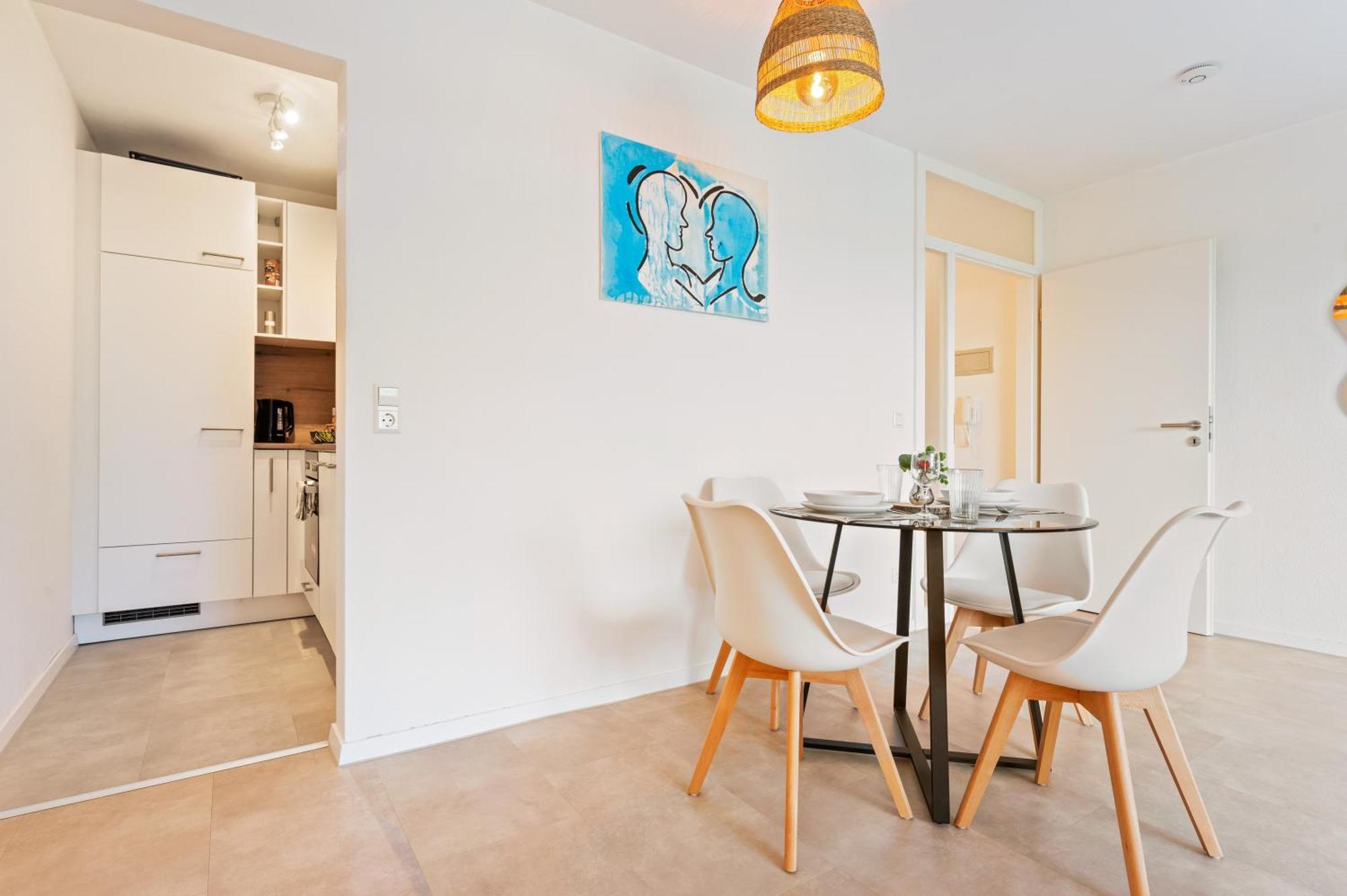 Idyl Kostenloser Privat-Parkplatz Wifi Smarttv Balkon ルートヴィヒスブルク エクステリア 写真
